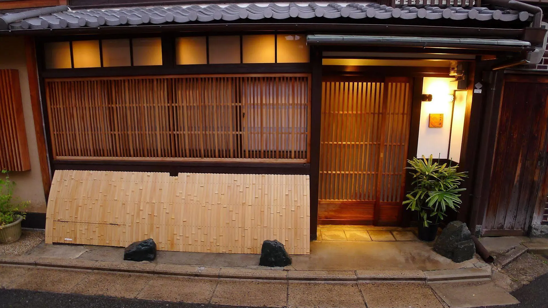 Gion-Kyuraku Apartment Kyoto